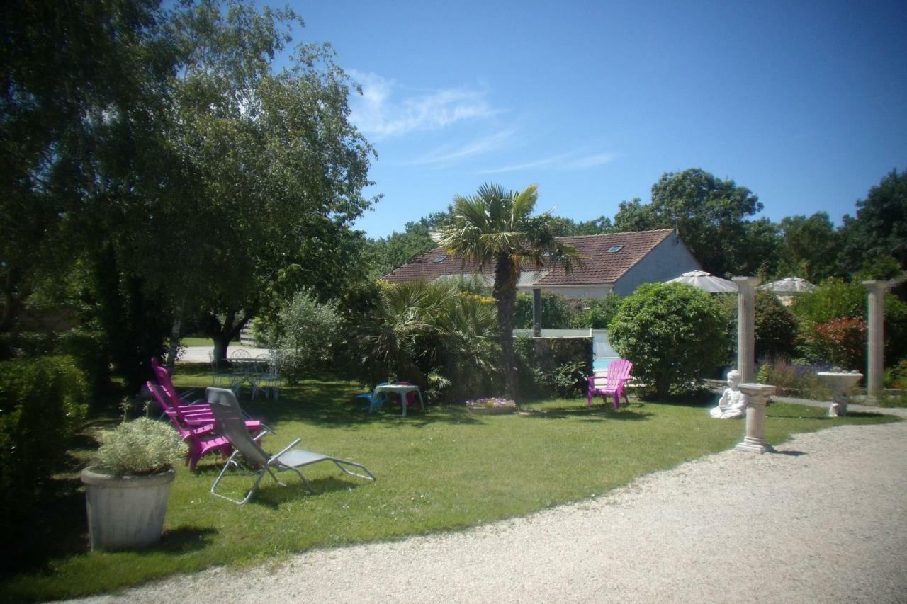 Le Clos Des Palmiers Saint-Ouen-d'Aunis Esterno foto