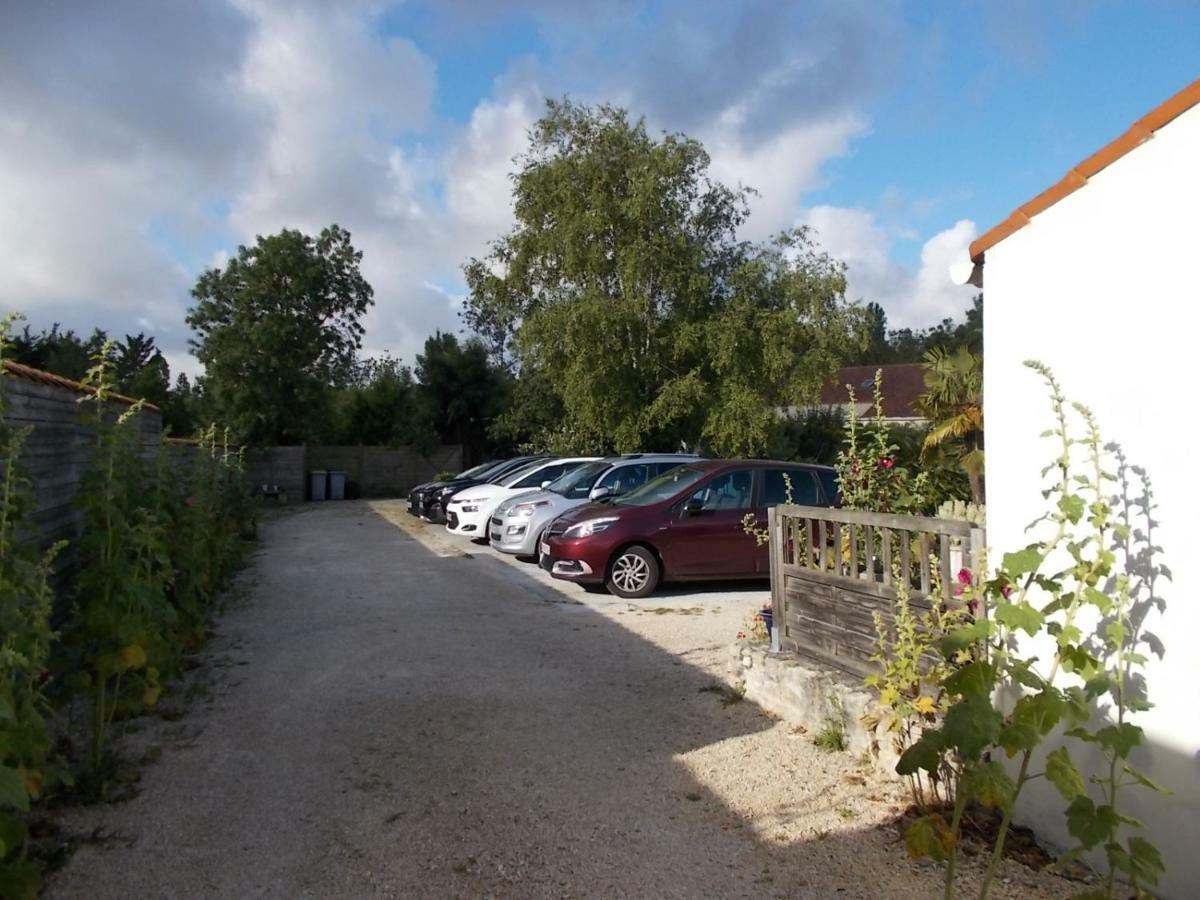 Le Clos Des Palmiers Saint-Ouen-d'Aunis Esterno foto